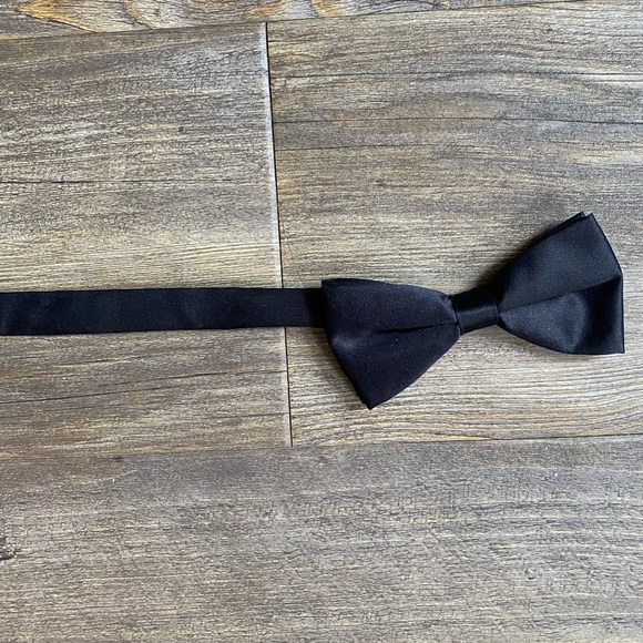 Stafford Tux Set - Picture 7 of 12